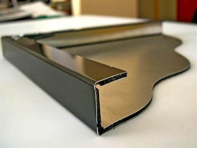 Алуминијумска композитна плоча која се користи за сигнализацију